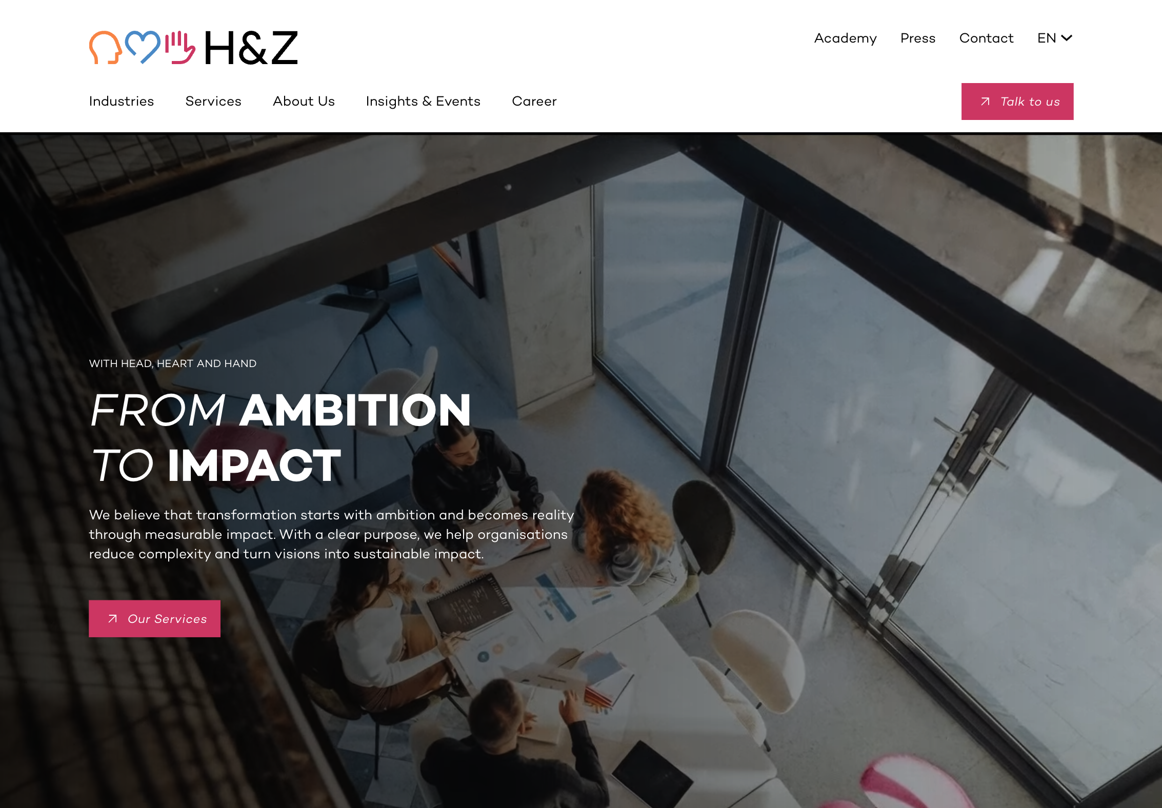 Das Bild zeigt einen Desktop Screenshot der vorgestellten Website