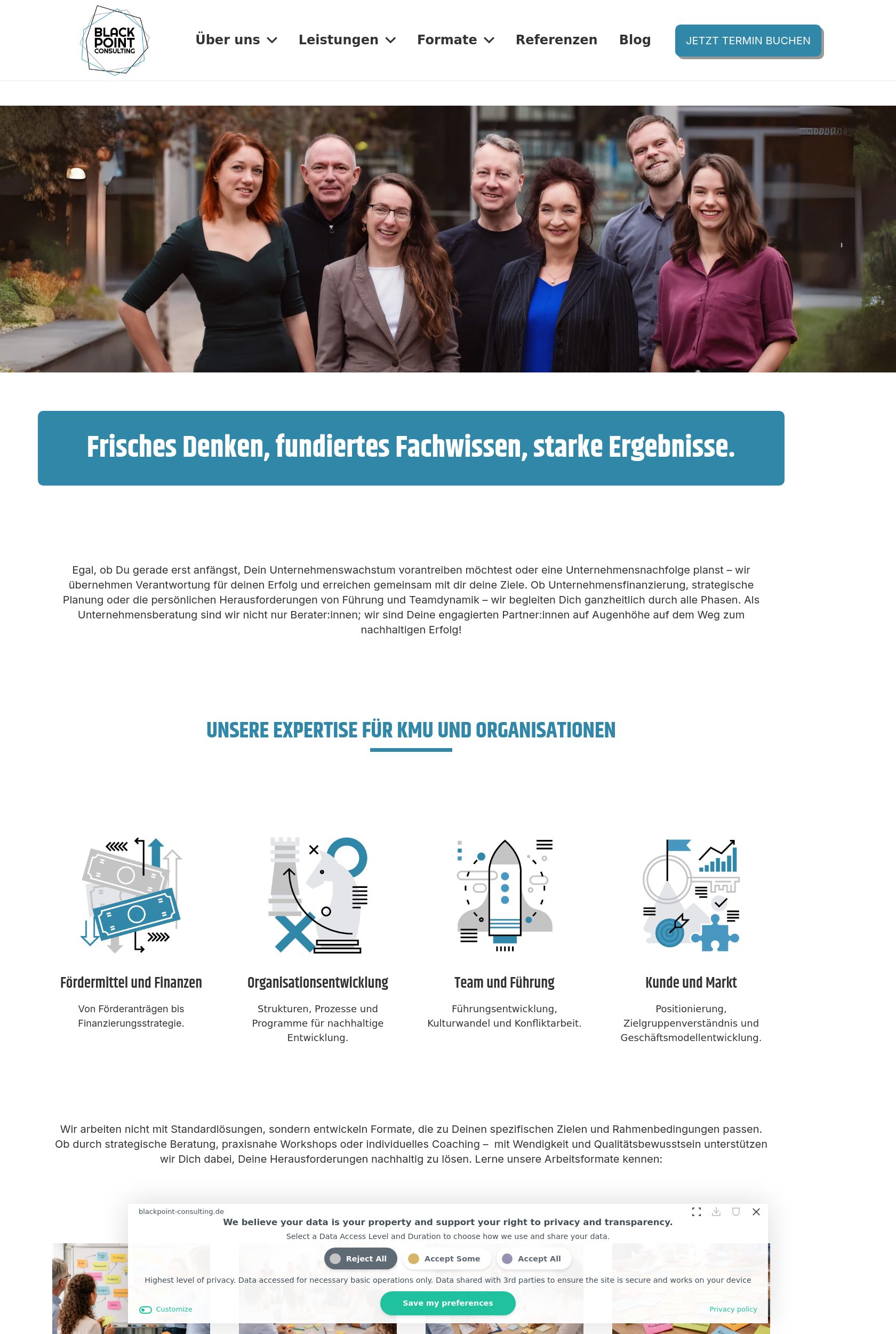 Das Bild zeigt einen Desktop Screenshot der vorgestellten Website