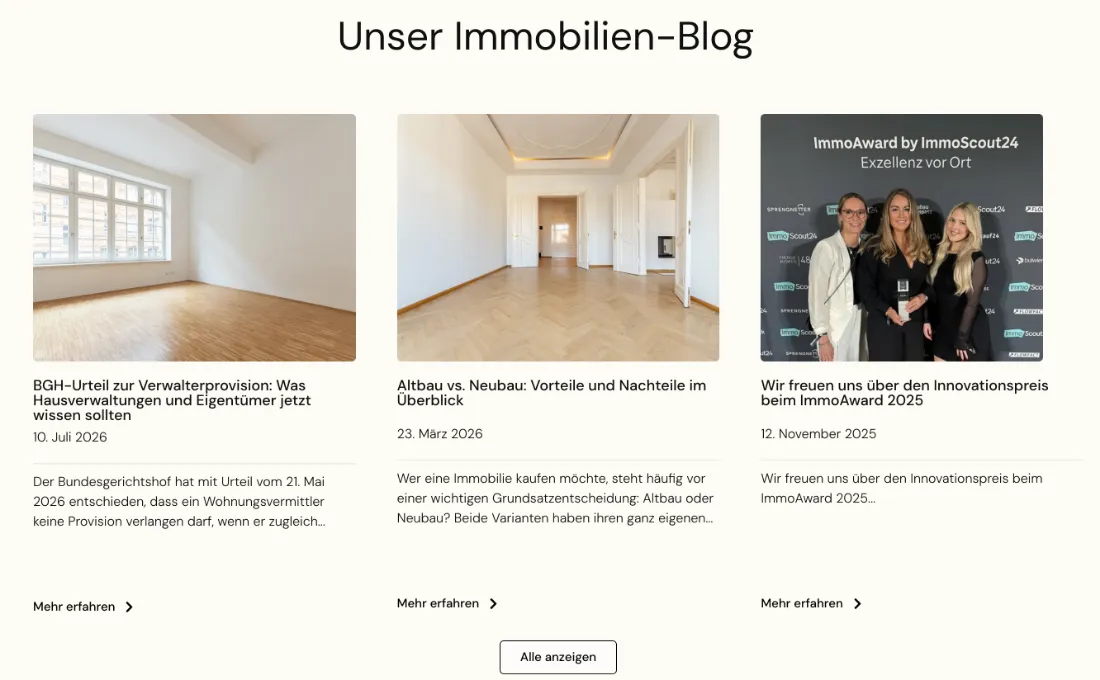 Ausschnitt der Website von accept-immobilien GmbH, Leipzig: Drei Blogkarten mit Datum und Teaser — wer recherchiert, erkennt Aktualität (10.07.2026 etc.) und findet per 'Alle anzeigen' mehr Inhalte.
