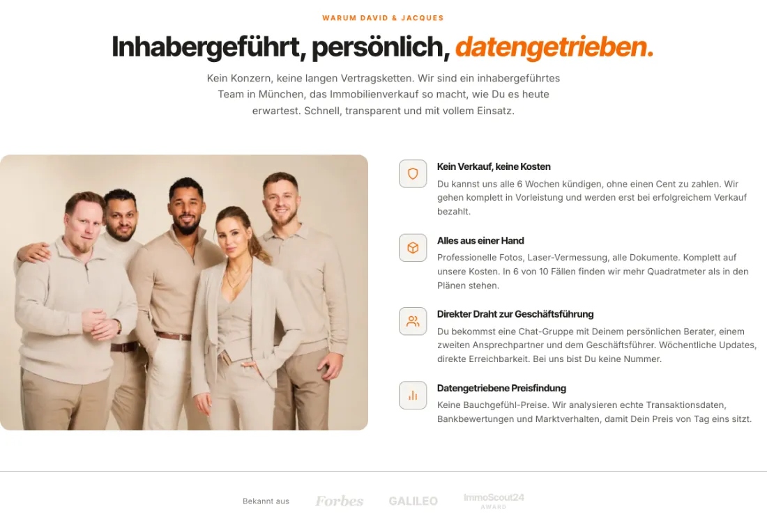Ausschnitt der Website von D&J Immobilien GmbH & Co. KG, München: Vier Zusagen mit klaren Regeln und Zahlen (alle 6 Wochen, 6 von 10) — der Besucher muss Bedingungen nicht erraten.