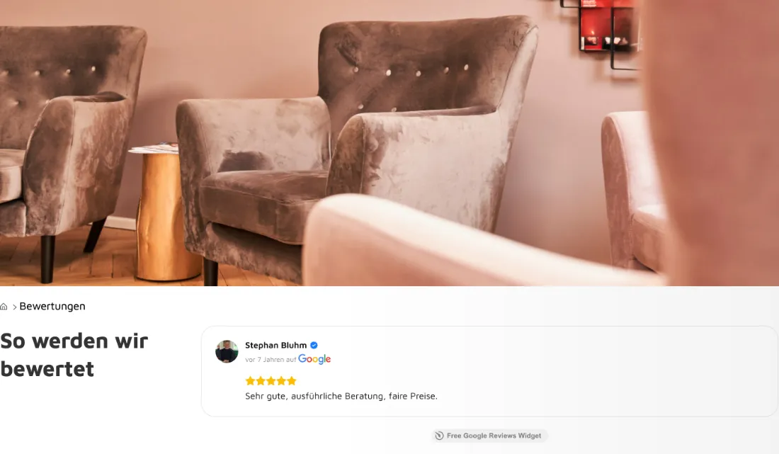 Ausschnitt der Website von Hörakustik Sell, Weimar: Google-Bewertung mit Datum und 5 Sternen — der Besucher erhält eine schnelle, prüfbare Einschätzung statt bloßer Behauptung.