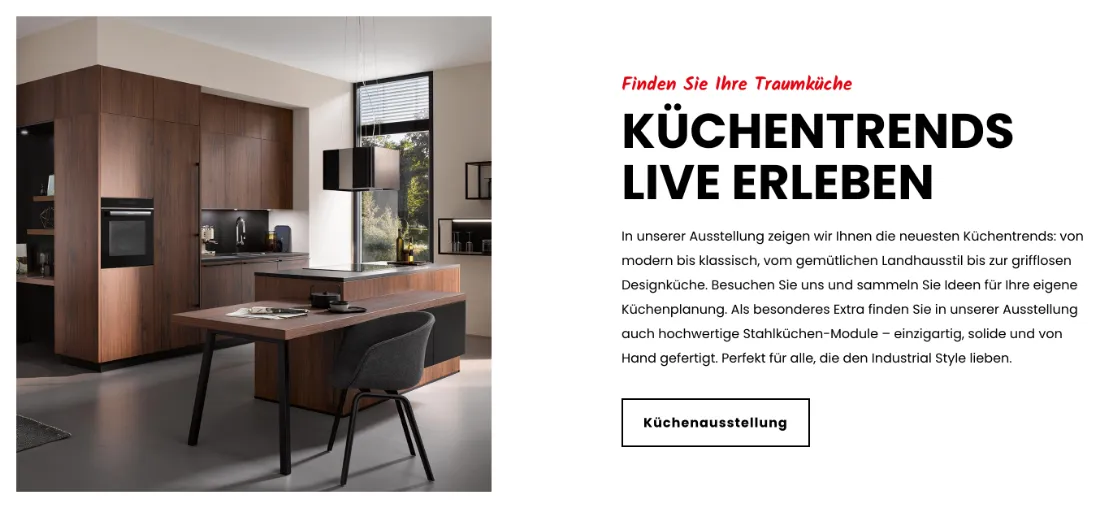 Ausschnitt der Website von Udo Krüger Küche direct Leipzig, Leipzig: Konkretes Extra Stahlküchen-Module und Button zur Ausstellung — wer plant, sieht Besonderheiten und weiß, wo es live zu testen ist.