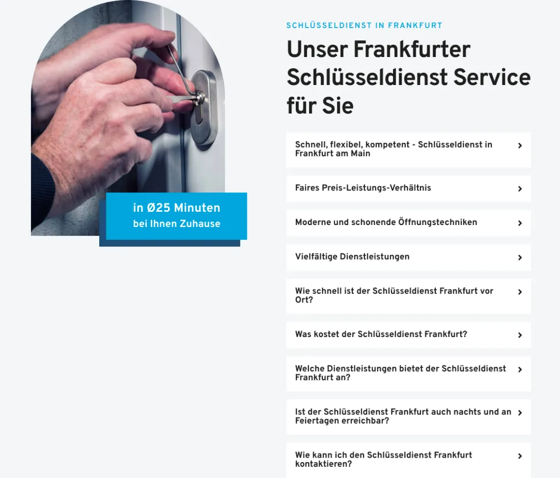 Ausschnitt der Website von Alexander Stritter, Frankfurt am Main: Ø25 Minuten groß eingeblendet — wer im Notfall sucht, kennt sofort die Ankunftszeit und klickt bei Bedarf durch die FAQ‑Liste.