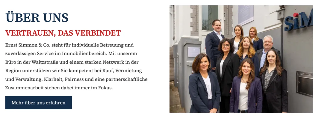 Ausschnitt der Website von ERNST SIMMON & CO. e.K, Hamburg: Klarer Text nennt Kauf, Vermietung und Verwaltung samt Standort Waitzstraße — wer sucht, versteht Angebot und nächsten Schritt.