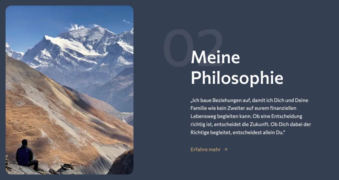 Ausschnitt der Website von Thomas Lieske, Berlin: Klar nummerierter Abschnitt 02 und ein prägnantes Zitat — wer sucht, erkennt Haltung und gelangt per Klick zu Details.